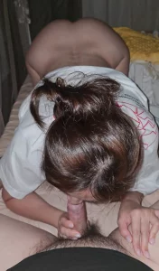 大屁股老婆最喜欢吃鸡巴